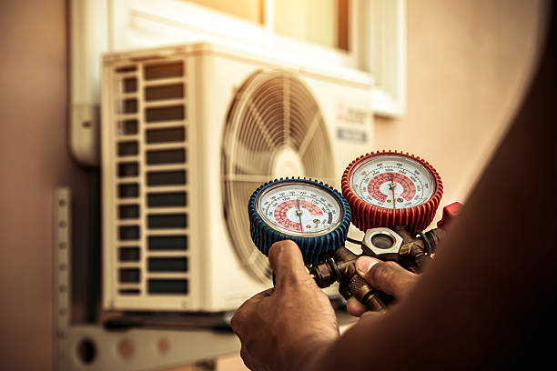Professional Hvac technician working in Mar Lin, PA